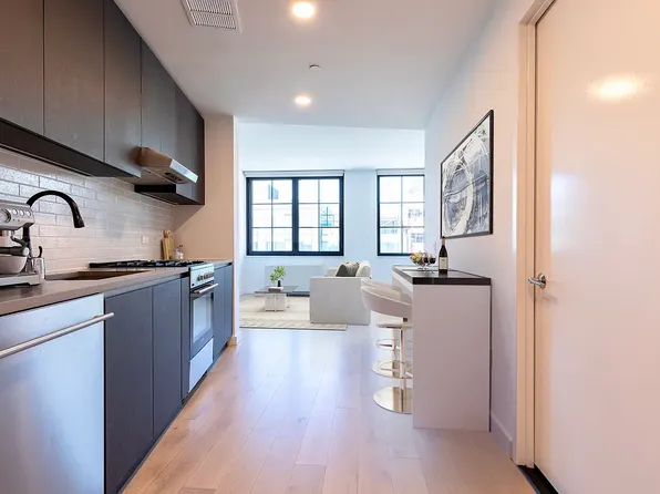 14474 Northern Blvd, Flushing, NY