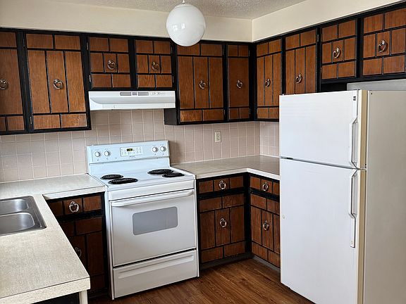 4th image of 1441 Emery St APT 202