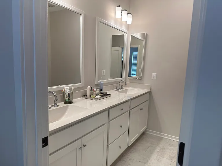 22812 Tawny Pine Sq — Photo 10
