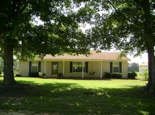 22944 B Farm Rd #B, Opp, AL 36467