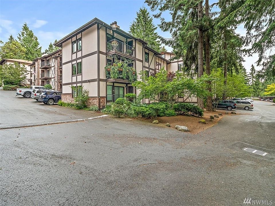 1st image of 4501 Grandview Dr W Unit T203
