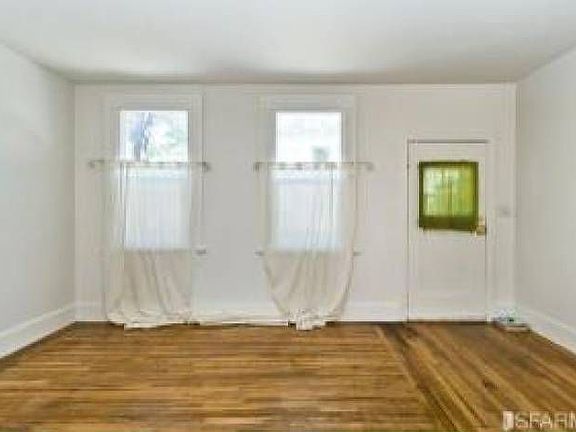 3rd image of 1445 McKinnon Ave