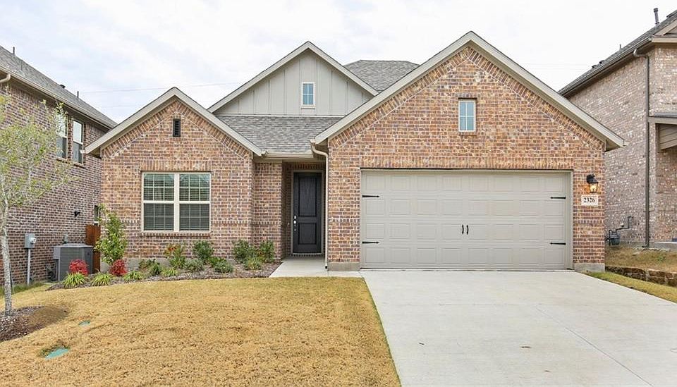 1st image of 2326 Hillview Dr