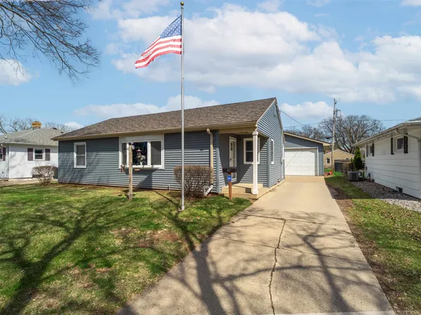 227 S Matthew St, Kimberly, WI 54136