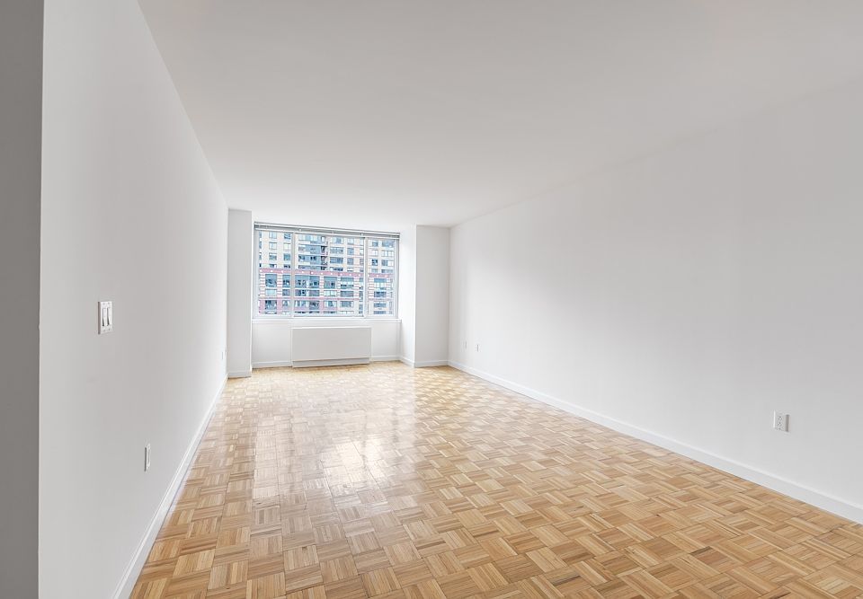 1st image of 101 W End Ave APT 20E