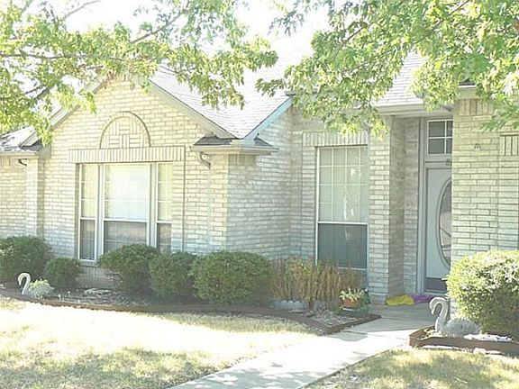 2nd image of 818 Lovern St