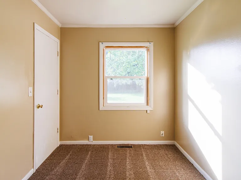 105 Mohawk Ct — Photo 10
