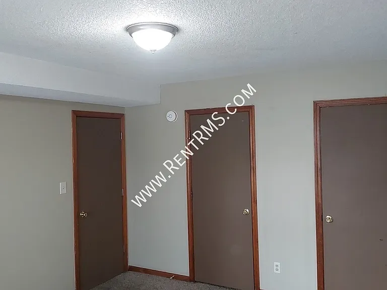 5733 SW 20th St — Photo 12