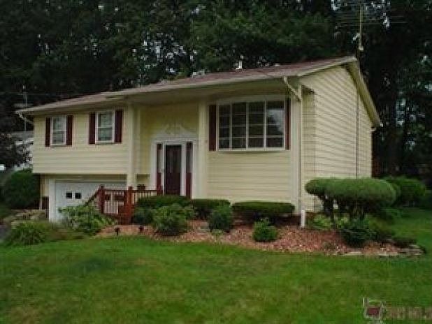 1st image of 8149 Cherry Hill Dr NE