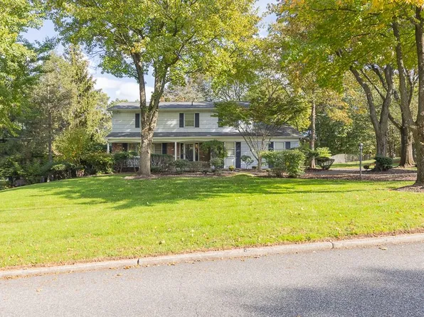 7 Marietta Drive, Pomona, NY 10970