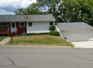 31 Knob Hill Dr, Virginia, MN 55792