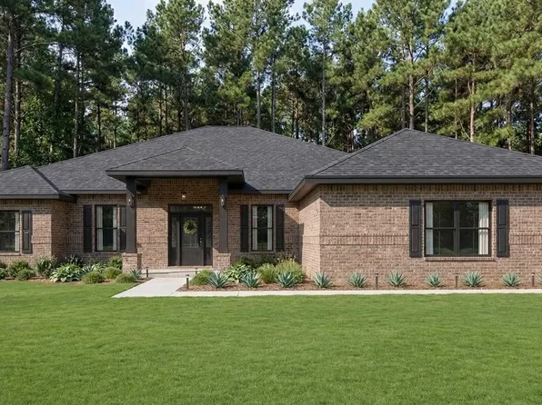 7965 Twin Lake Dr, Milton, FL 32583