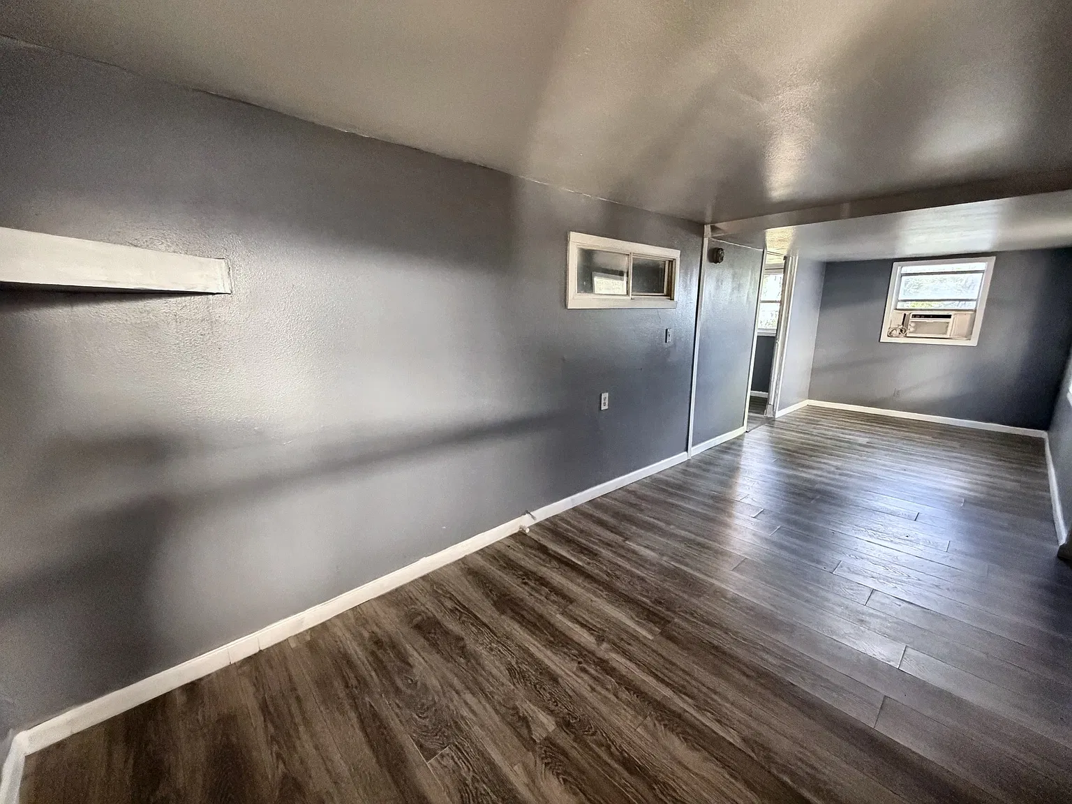 2 bed, 1000 sqft, $900 — Photo 2