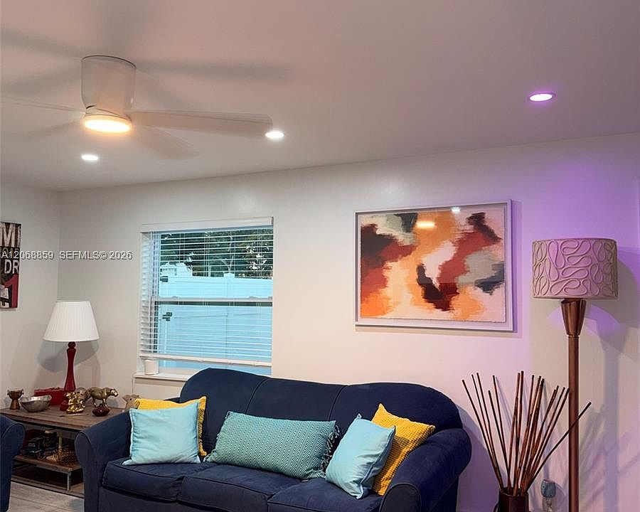 1st image of 705 W Mango St APT C