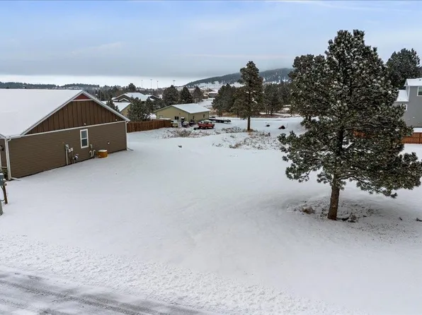 2218 & 2220 Split Rock Rd, Sturgis, SD 57785