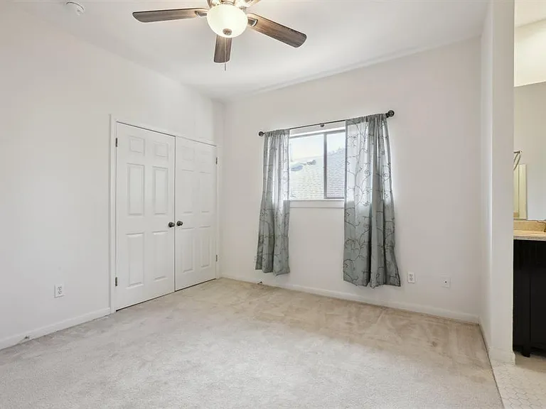 6904 Peppervine Cv — Photo 19