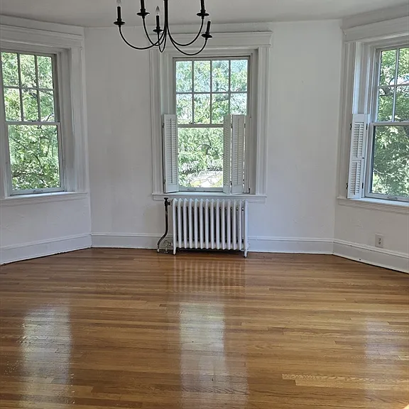122 Riverway #10 — Photo 4
