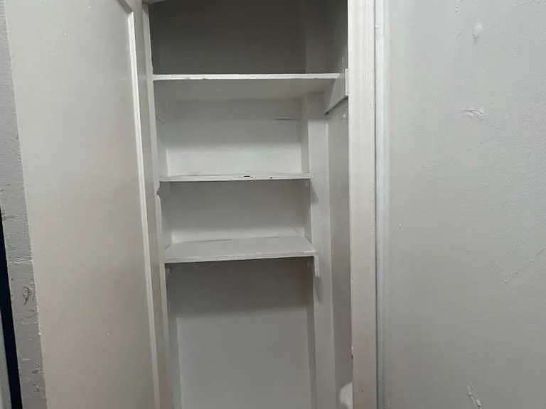 615 S Normandie Ave #39 — Photo 5