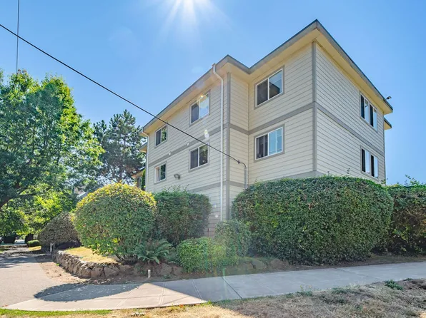 301 Apartments in the heart of Beacon Hill