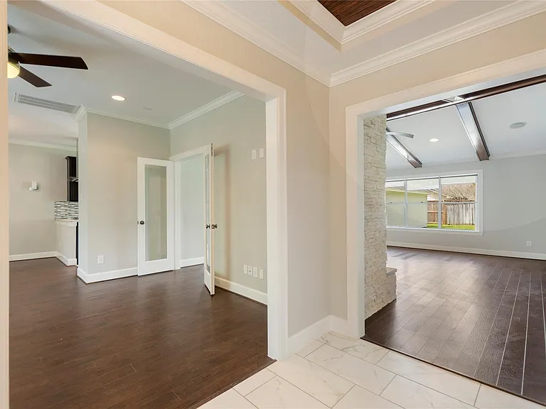 4023 Bayou Grove Dr — Photo 4