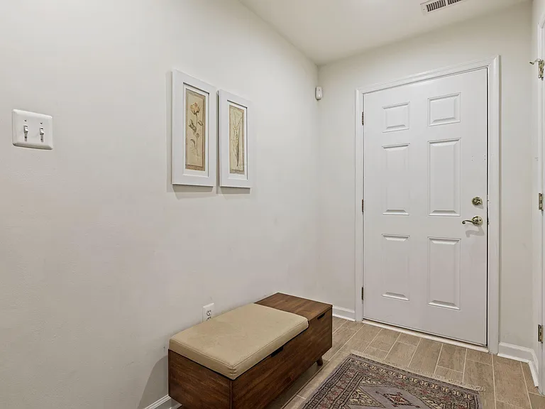 10223 Rutland Round Rd — Photo 7