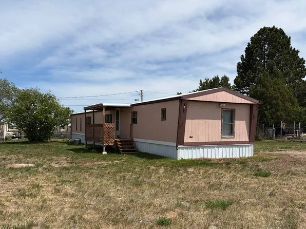 413 Holly St, Lusk, WY 82225