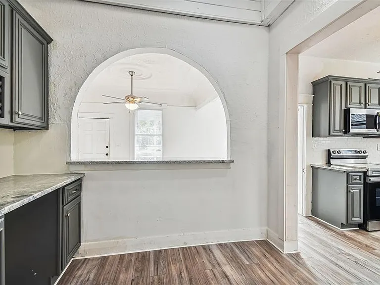 1913 W Lemon St — Photo 23