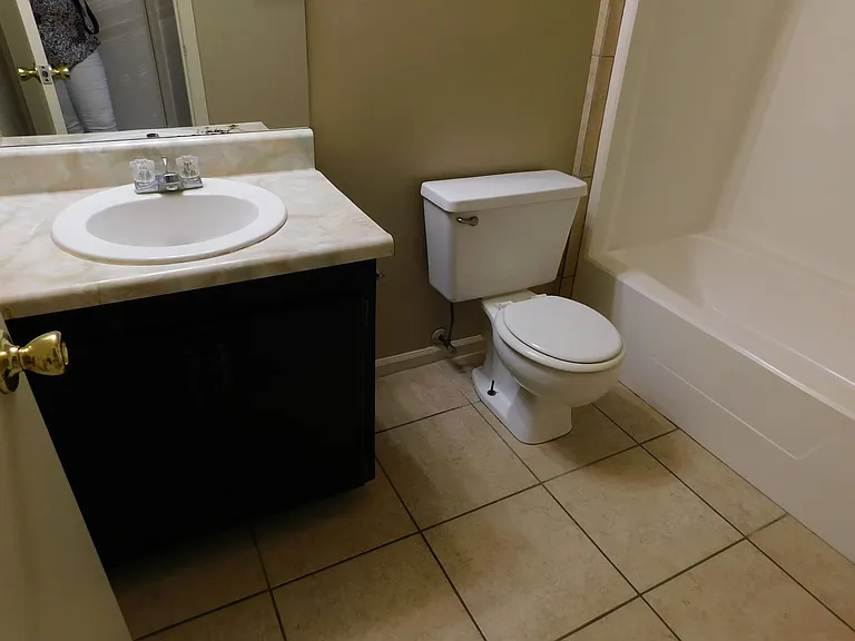 3846 Manor Ct — Photo 12