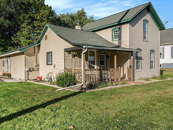 3rd image of 24919 County Road 40
