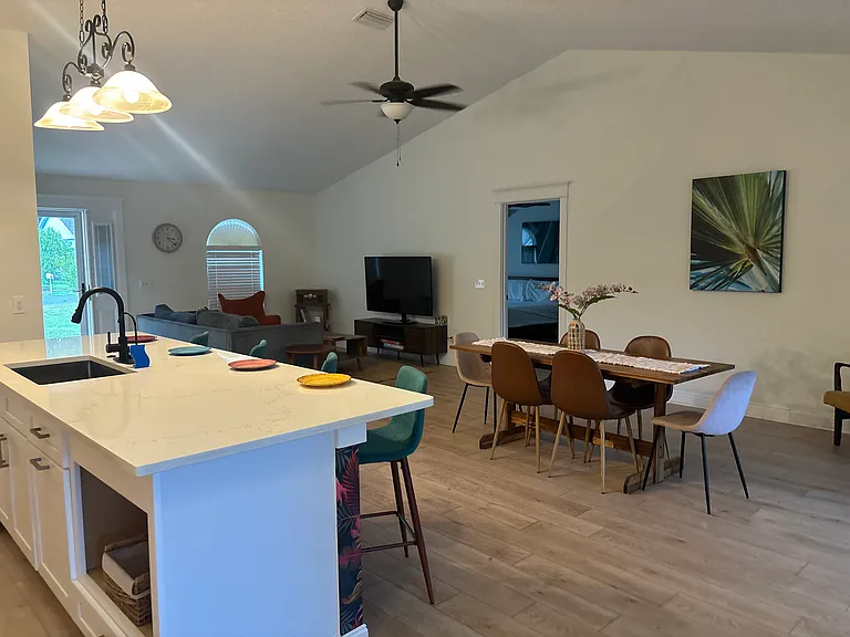 115 Nautilus Rd — Photo 11