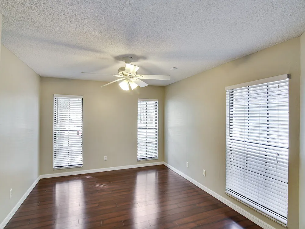 Building Photo - 1245 Crossfield Dr