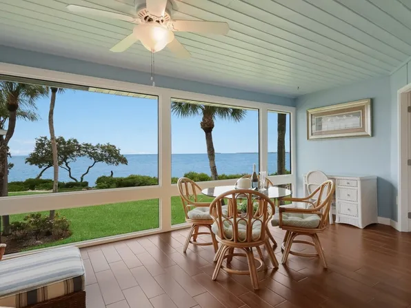 (undisclosed Address), Holmes Beach, FL 34217