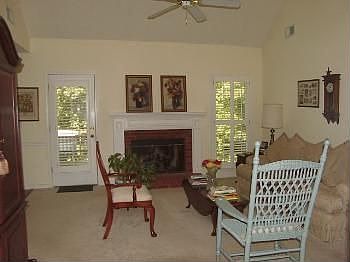 2nd image of 372 Yonah Cir