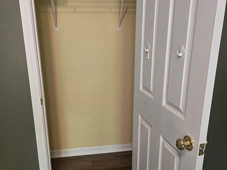 585 Cecily Dr — Photo 26