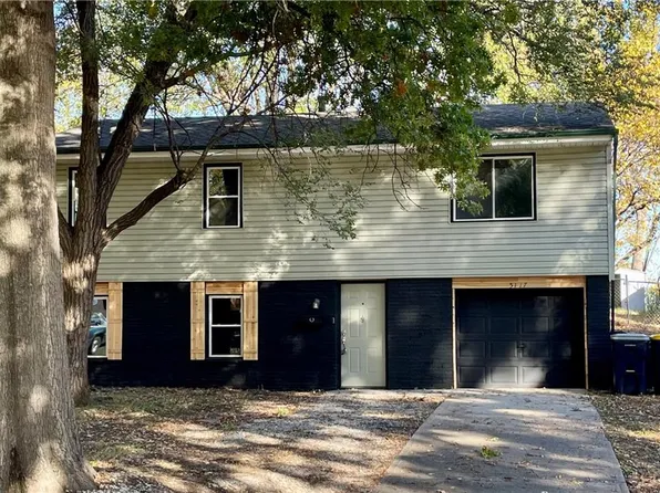 5117 NE San Rafael Dr, Kansas City, MO 64119