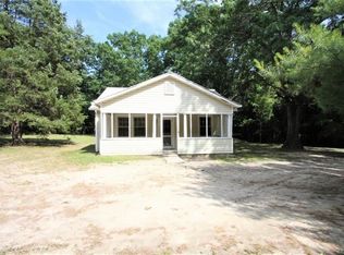 119 Agee Ln, Cumberland, VA 23040