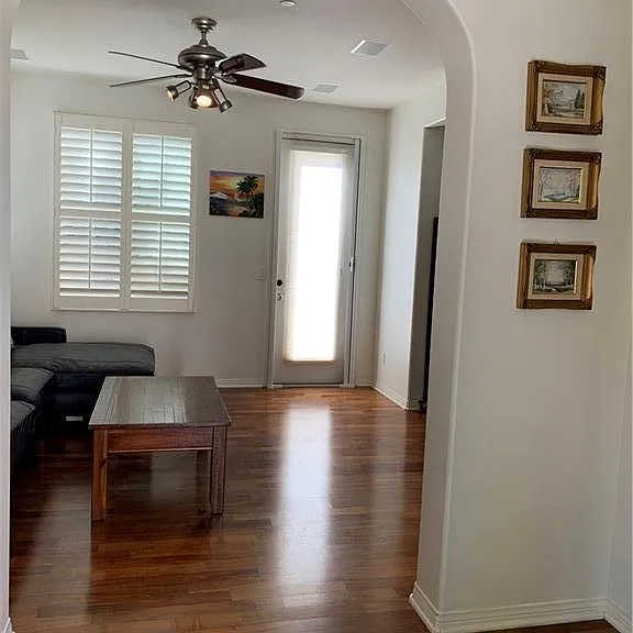 107 Canyoncrest — Photo 4