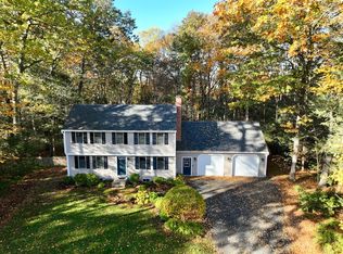38 Randall Wood Dr, Montague, MA 01351