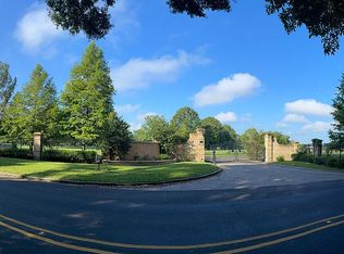 103 Farmview Dr, Lafayette, LA 70507