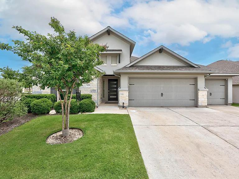 2424 Orchard Way — Photo 37