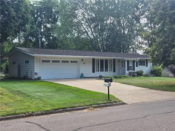 1445 West Willow Street, Chippewa Falls, WI 54729