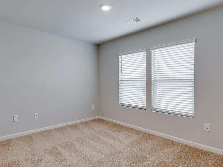 370 Alyssa Landing Dr — Photo 22