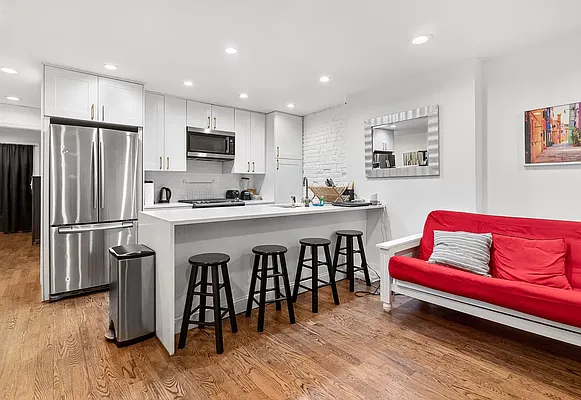 Rented by Corcoran | media 3