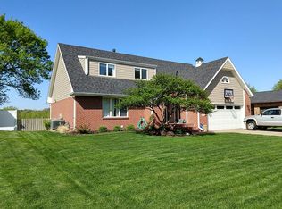 3645 Holmes Park Rd, Lincoln, NE 68506