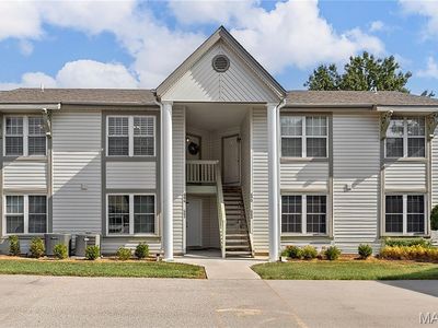 686 Sugar Trail Ct, Saint Peters, MO, 63376