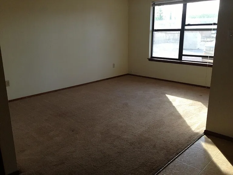 1461 Sequoia Ave #D — Photo 7