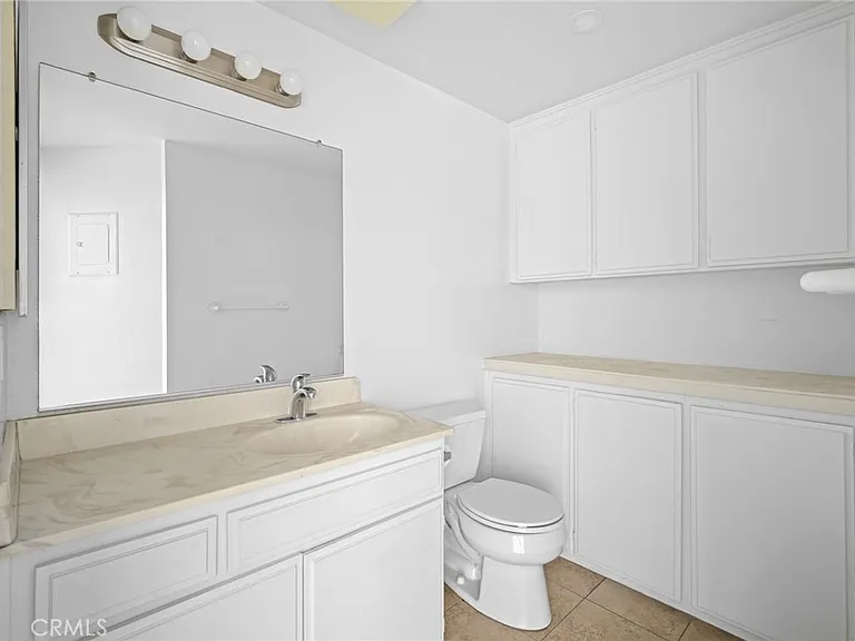 6406 Denny Ave #5 — Photo 11
