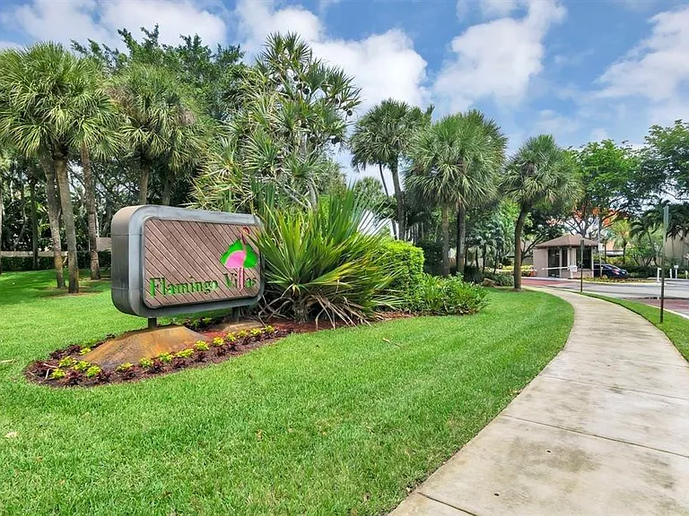12359 NW 11th Ct — Photo 22