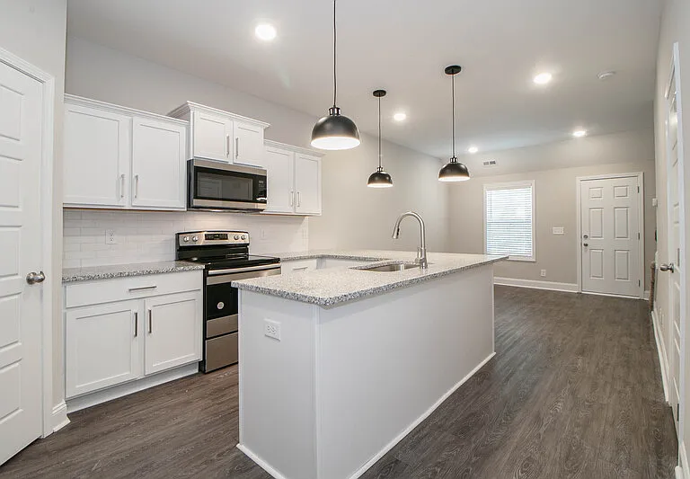 220 Drayton Dr #B — Photo 3