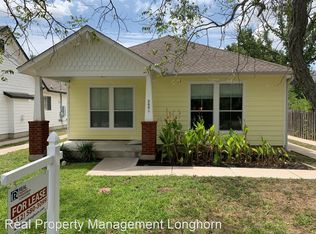 203 E Pecan St, Hutto, TX 78634